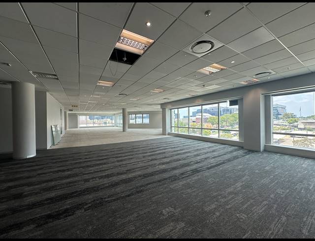 834M² OFFICE TO LET IN SANDTON CENTRAL